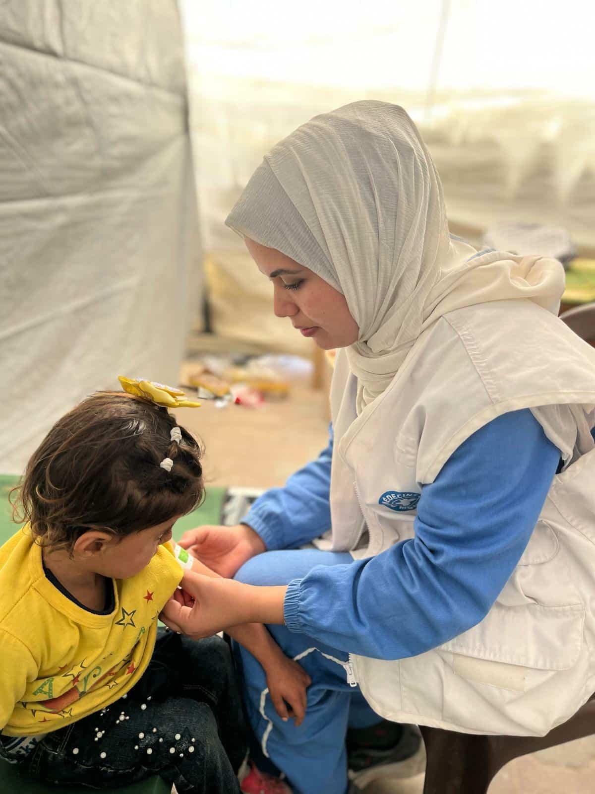 Nuevo informe – En Gaza, el hambre se usa como arma de guerra, alerta Médicos del Mundo
