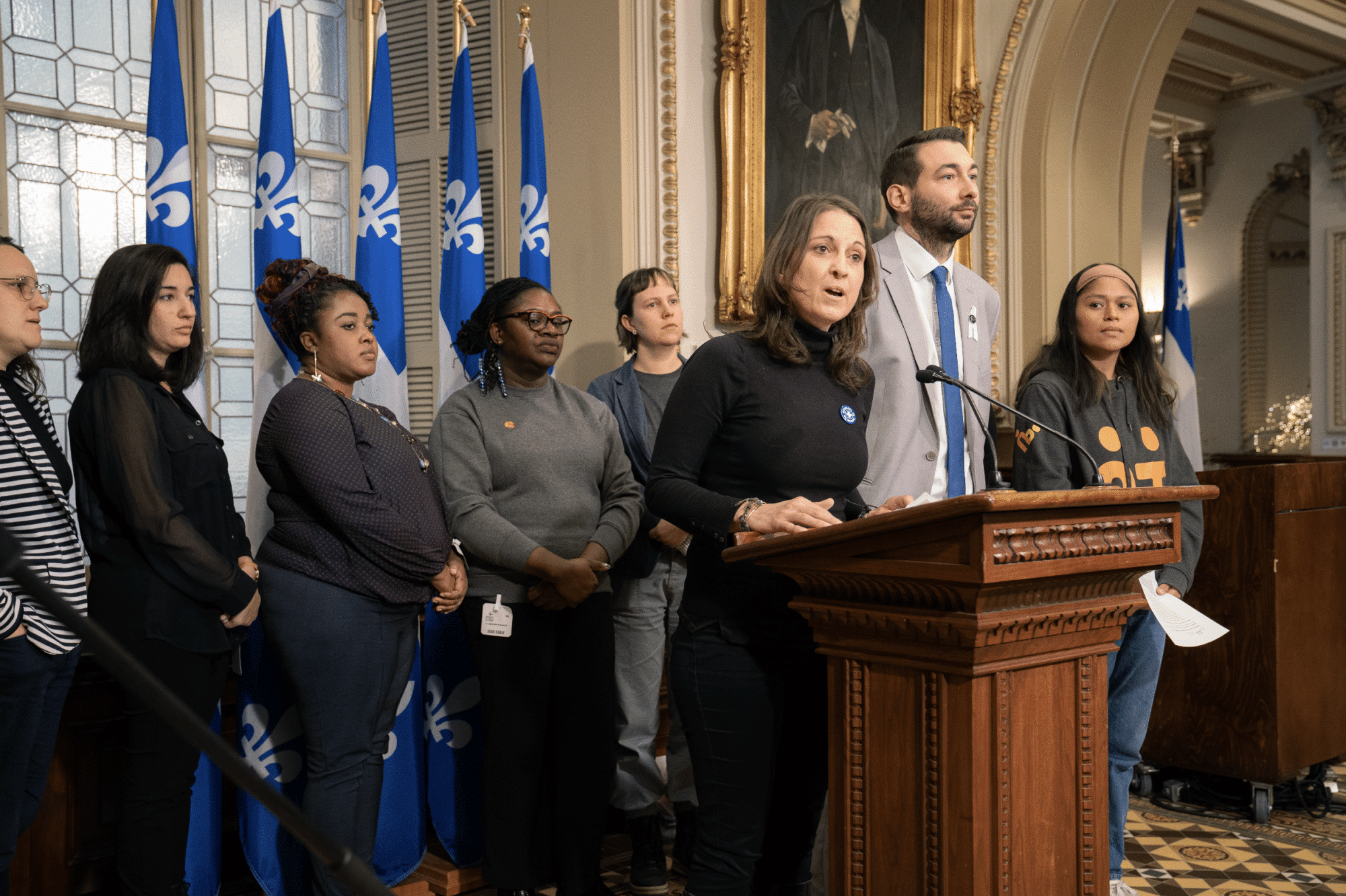 Movilización por las mujeres embarazadas sin RAMQ: Médicos del Mundo en la Asamblea Nacional de Quebec