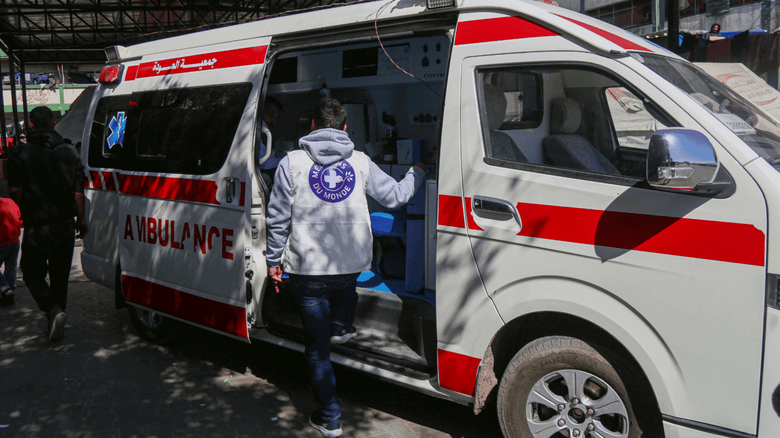 Gaza: Aid Delivery Paralyzed