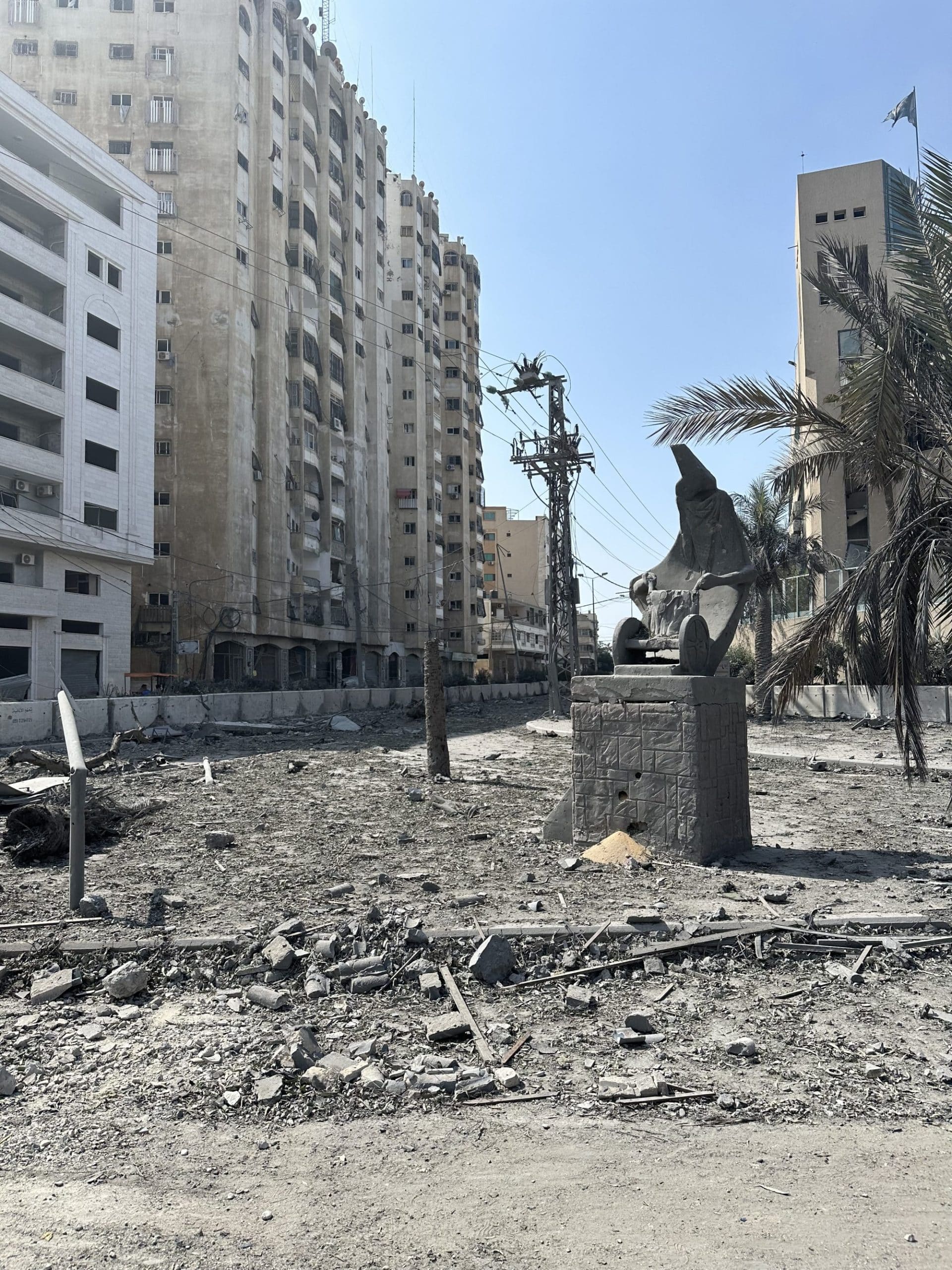 Truces, humanitarian corridors and safe zones in Gaza: rhetoric and reality